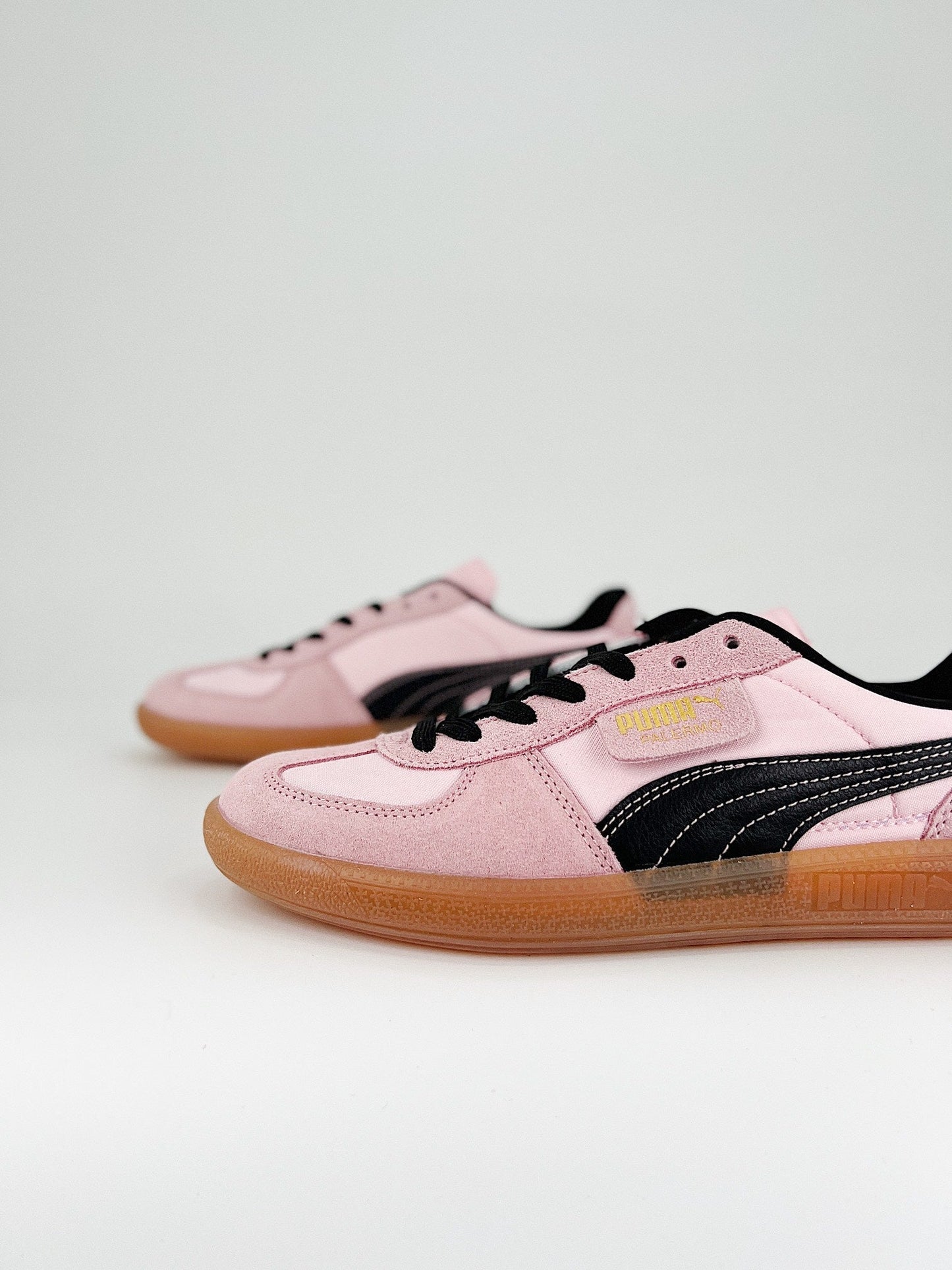 Tênis Couro Branco Rosa Pink Detalhe Preto