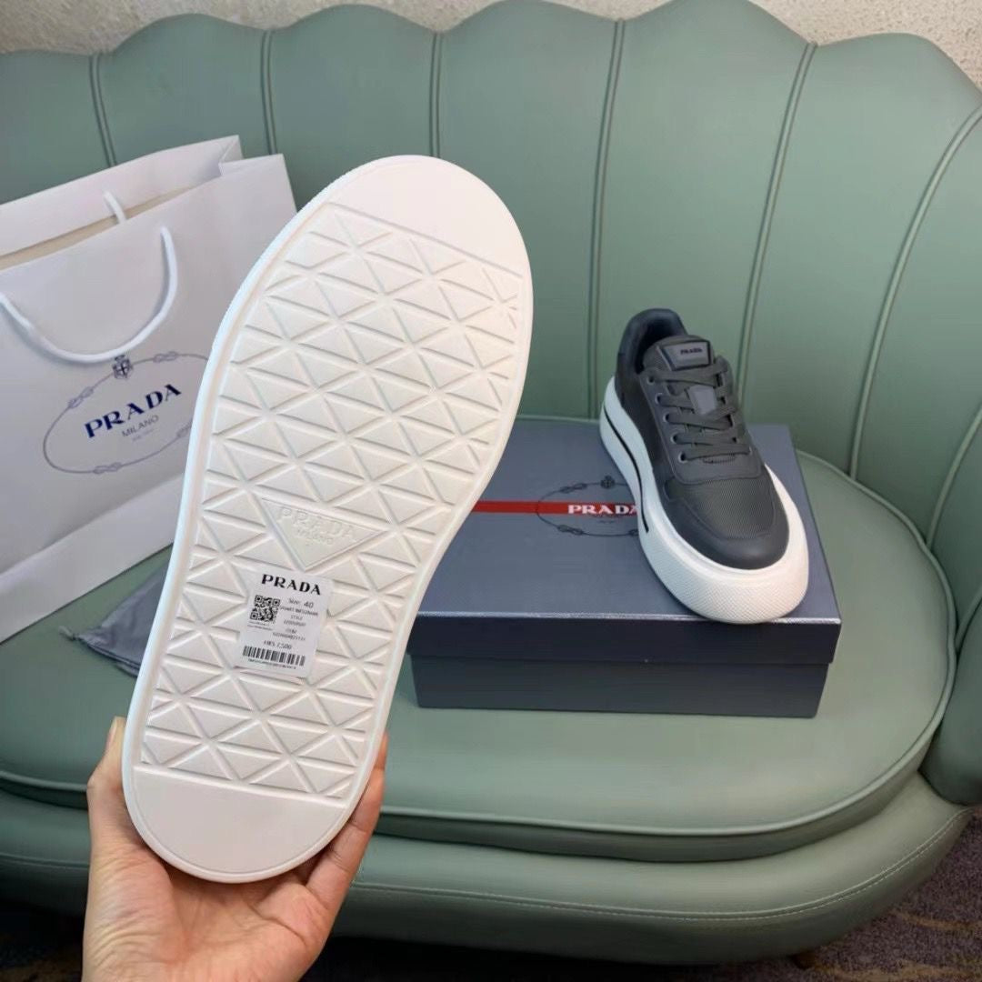 Tênis Cinza Chumbo Couro Premium Casual