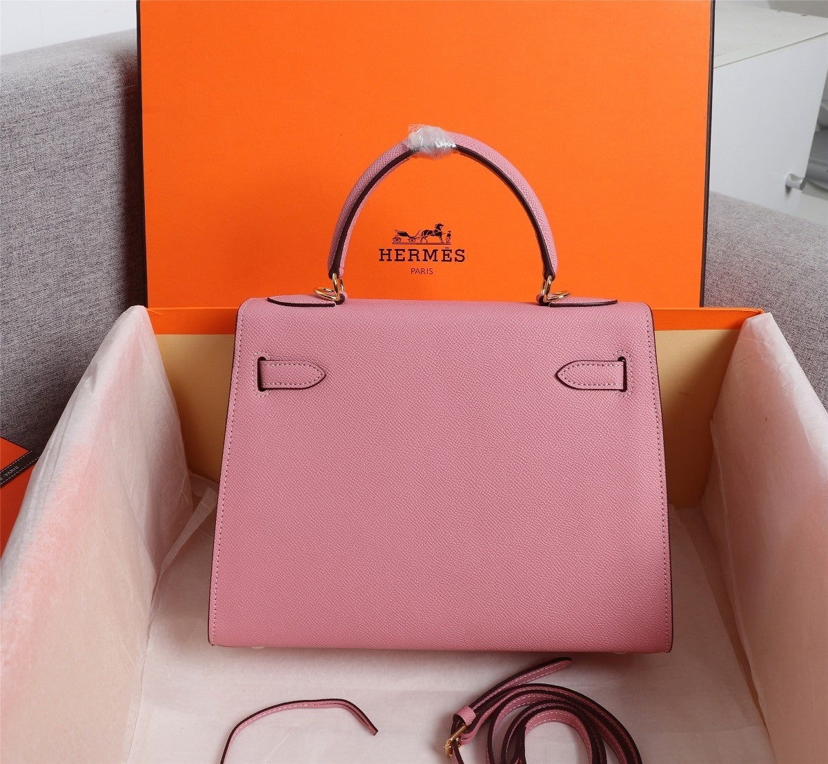 Bolsa Satchel Couro Rosa com Alça Frontal