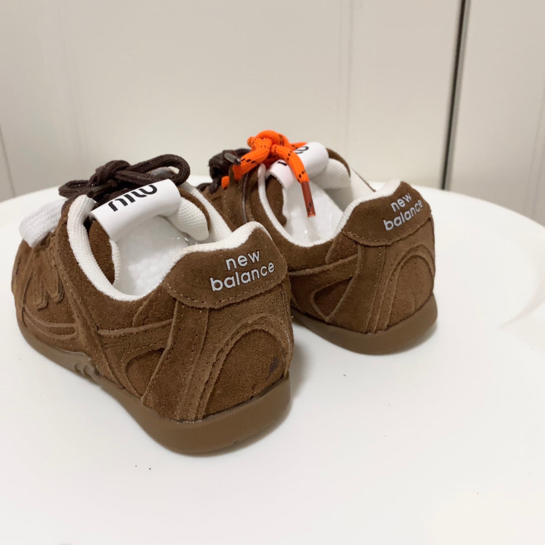 Tênis Infantil Runner Marrom Detalhe Lateral