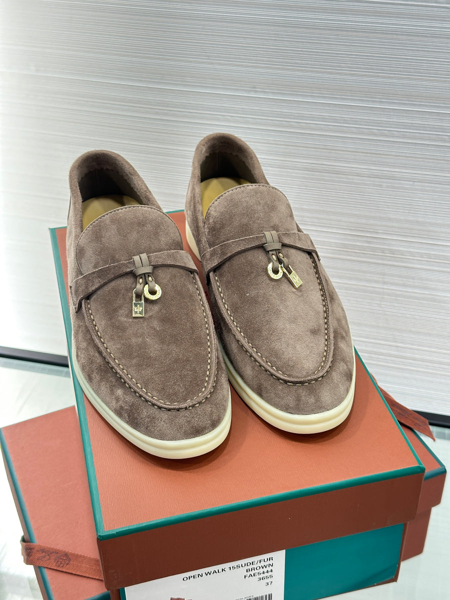 Loro Piana Summer Charms Walk | Taupe