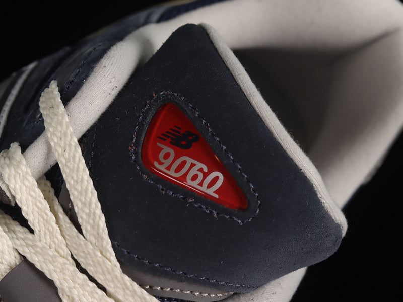 Tênis Runner Malha Navy Detalhe Branco