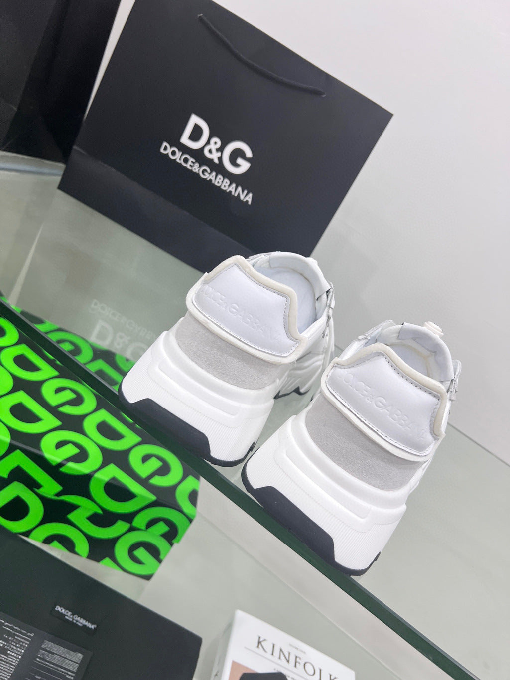 Tênis Couro Branco Cano Baixo Casual