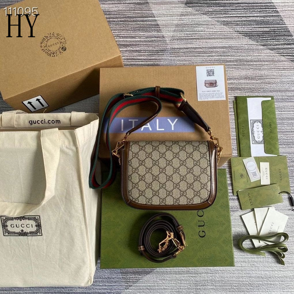 Bolsa Satchel Couro Marrom Fecho Metálico Ferradura