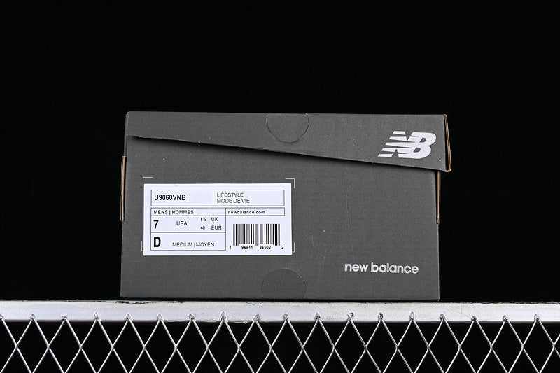 Tênis Runner Mesh Branco Detalhe Azul Marinho