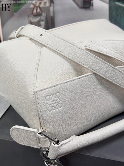 Bolsa Estruturada Couro Branco Patchwork Geométrico