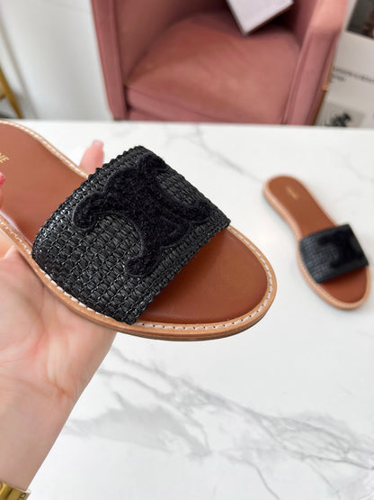 Mule Couro Placa Frontal Dourada