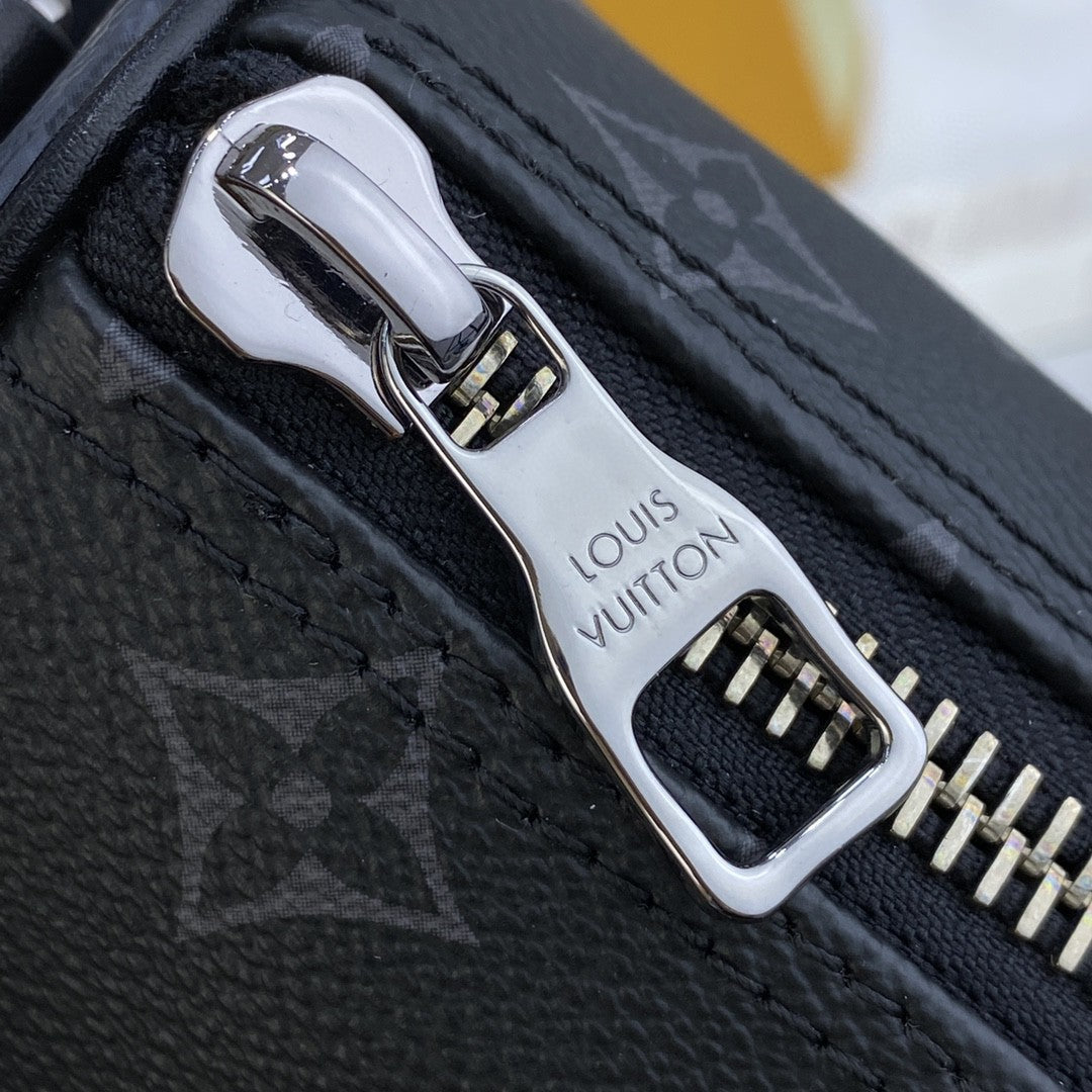 Bolsa Viagem Couro Preto Alça Dupla XS