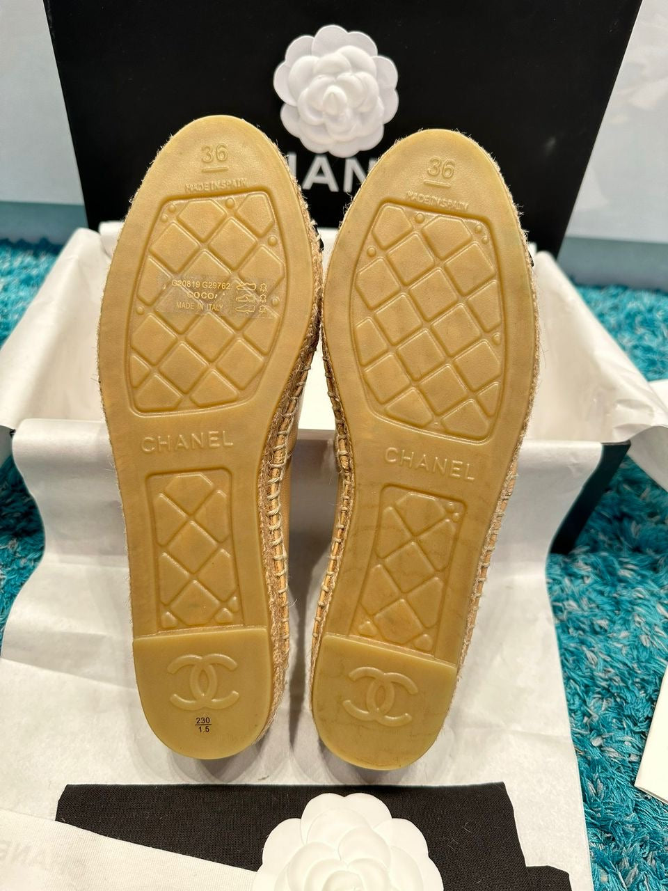 Espadrille Couro Bege e Preto Tira Trançada