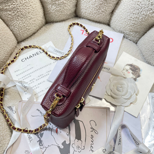 CHANEL Vanity Case Long