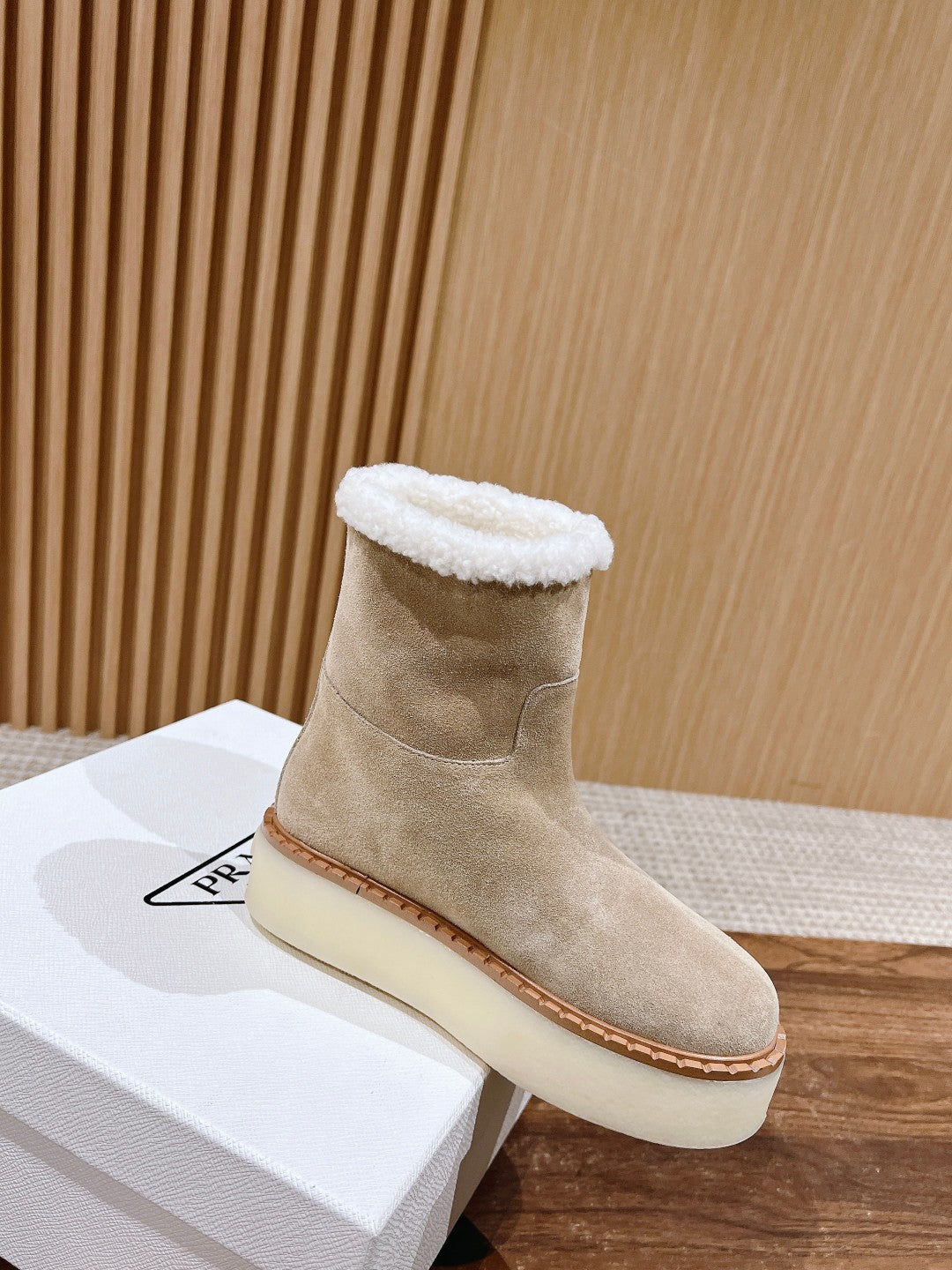 Bota Couro