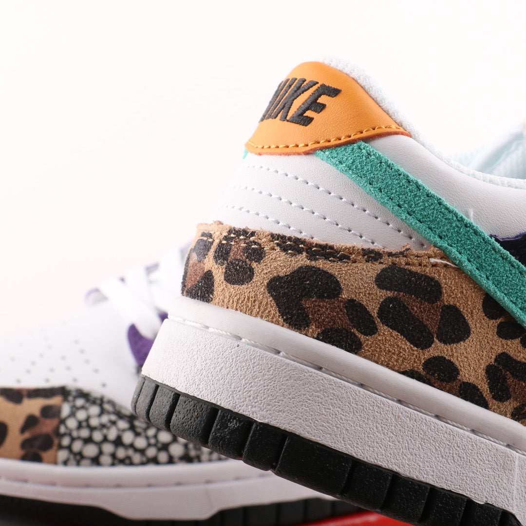 Tênis Cano Baixo Couro Safari Padrão Animal Print