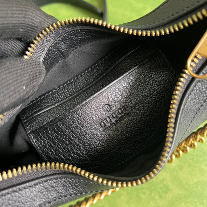 Bolsa Ombro Couro Preto com Fechamento Frontal