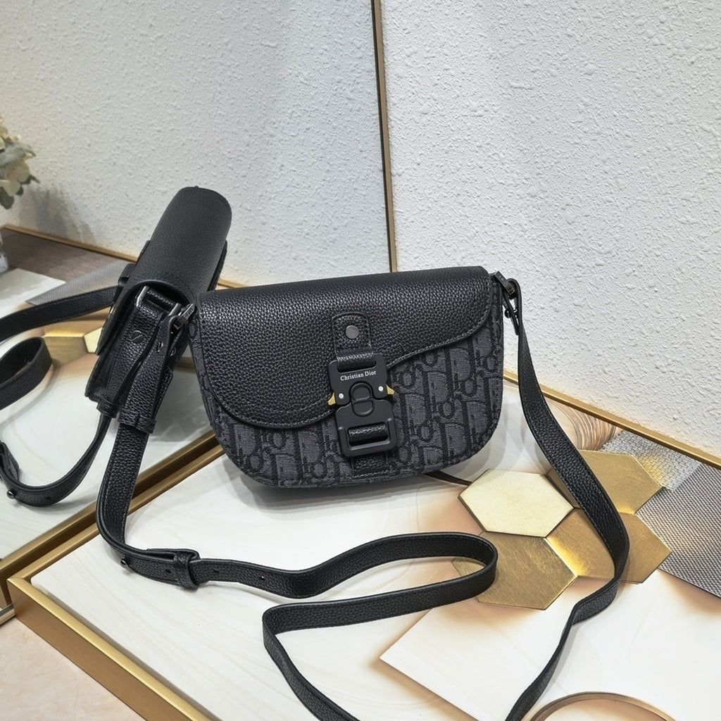 Bolsa Pequena Couro Mini