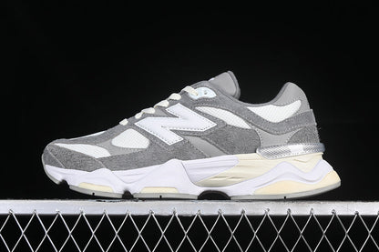 Tênis Runner Cinza e Branco Solado Espesso