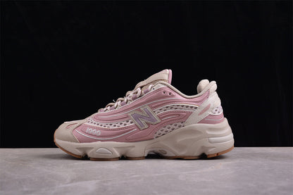 Tênis Runner Malha Rosa