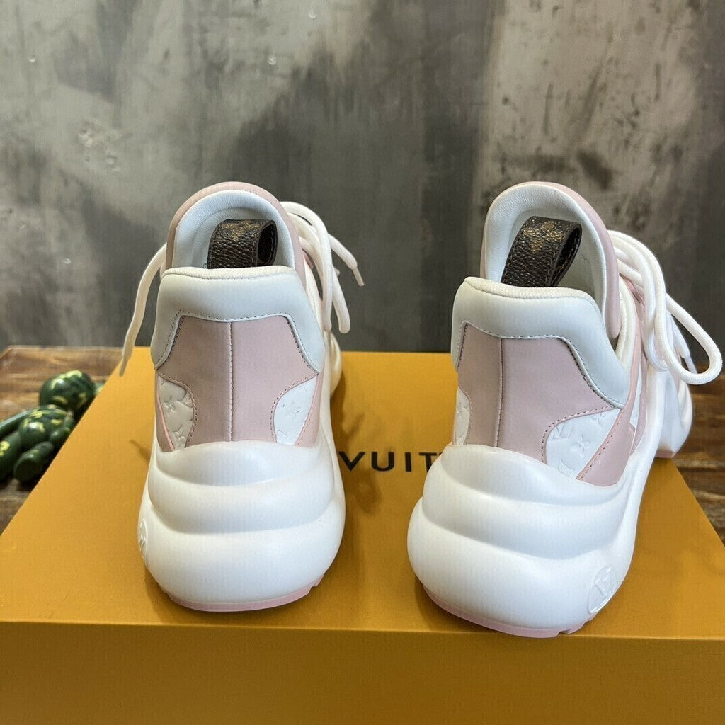 Tênis Chunky Couro Branco Padrão Monograma Geométrico Rosa