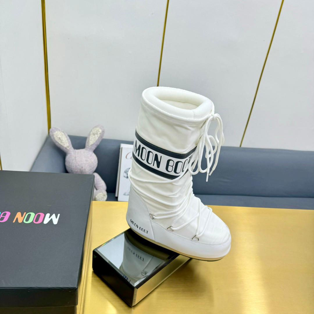 Bota Nylon Acolchoada Branca Cano Alto