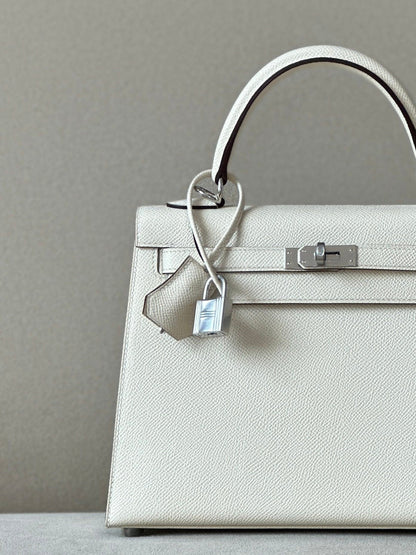 Bolsa Satchel Couro Estruturada com Alça Superior