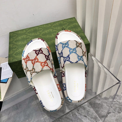 Sandália Plataforma Couro Multicolorida Tiras Arco-Íris