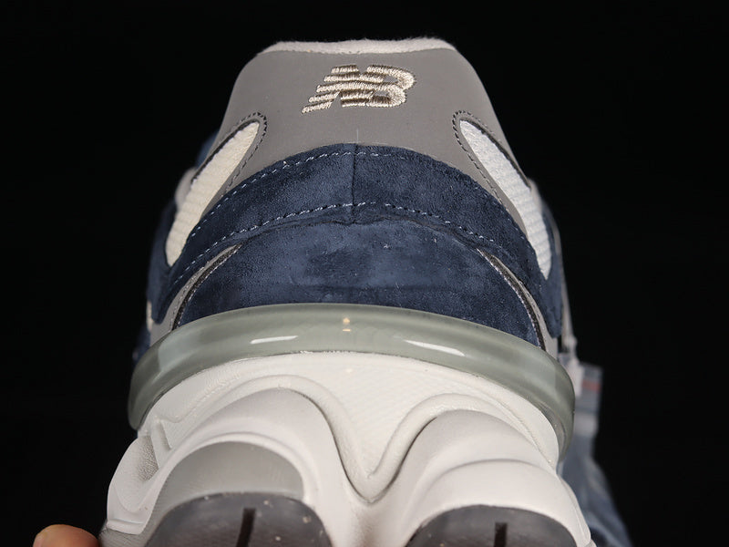 Tênis Runner Malha Natural e Indigo Solado Contrastante