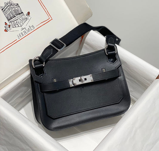 Bolsa Pequena Couro Preto Mini