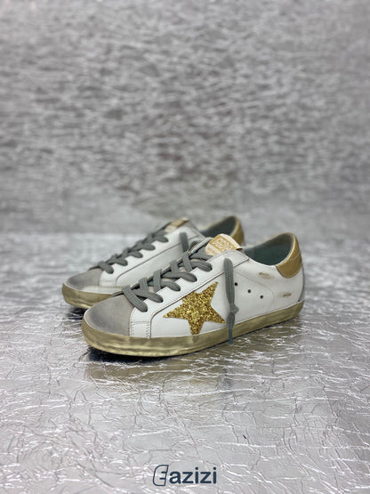 Tênis Couro Branco Estrela Lateral Dourada