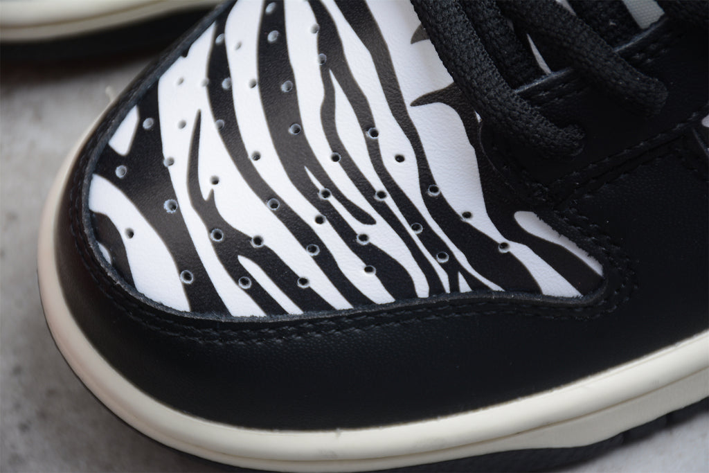 Tênis Cano Baixo Couro Padrão Zebra Preto e Branco
