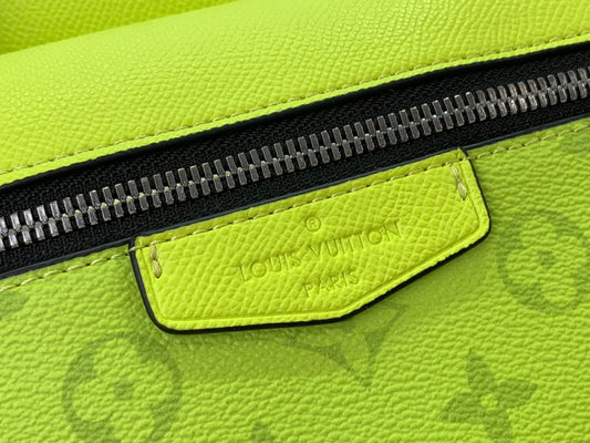 Louis Vuitton Yellow Monogram Taïgarama Outdoor Messenger