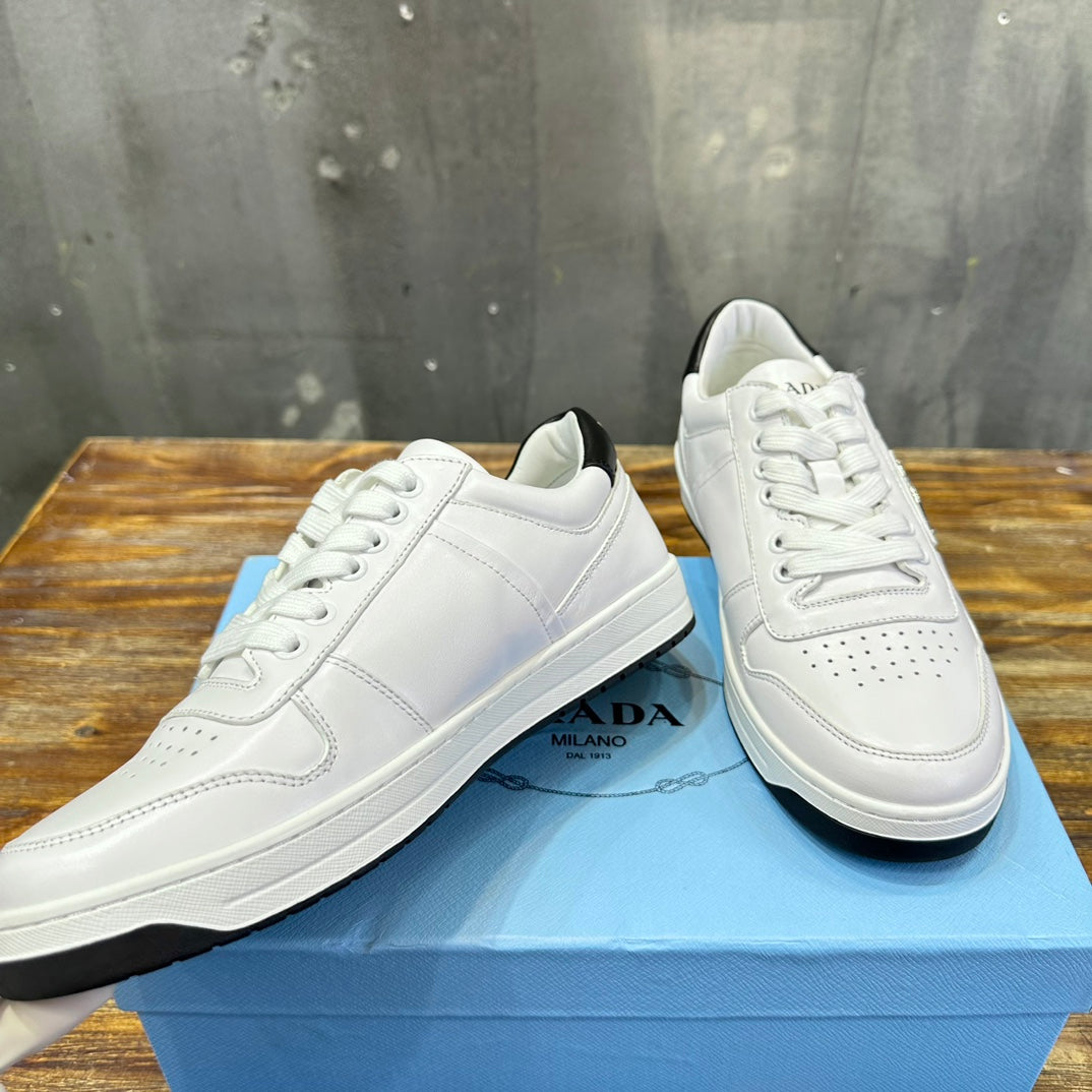 Tênis Couro Cano Baixo Branco Detalhe Preto