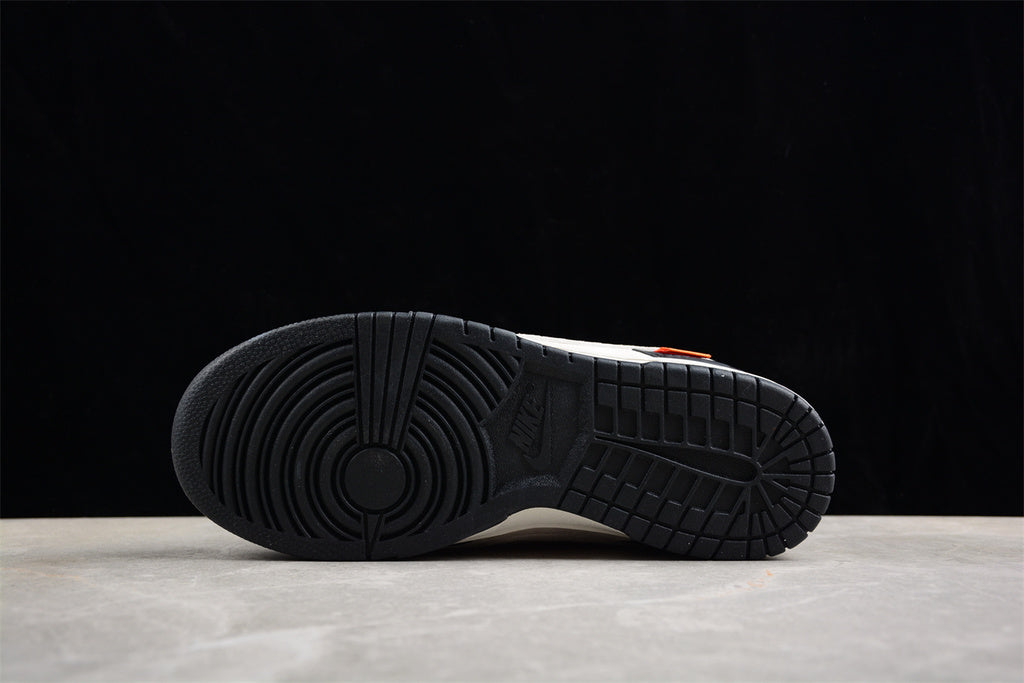 Tênis Cano Baixo Couro Bicolor Preto e Branco