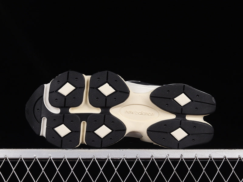 Tênis Runner Malha Preto Detalhe Branco