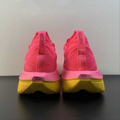 Tênis Runner Malha Cinza Detalhes Coloridos Amortecimento