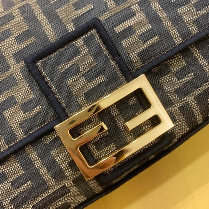 Bolsa Couro Jacquard Letras F Espelhadas