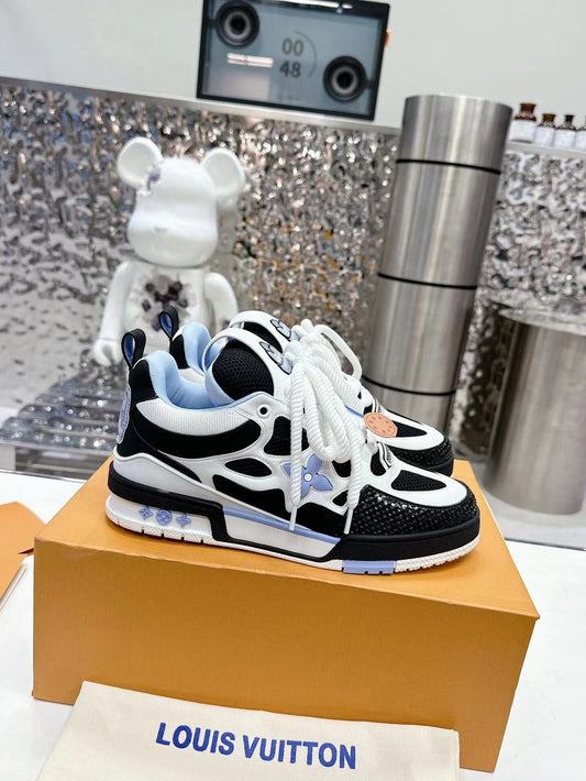 Tênis Skate Couro Branco com Detalhe Lateral
