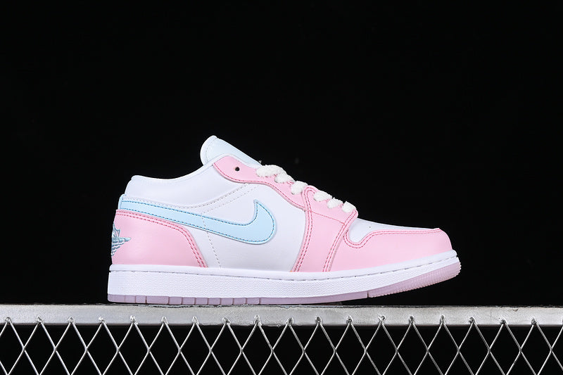 Tênis Cano Baixo Couro Rosa Estampa Pegadas