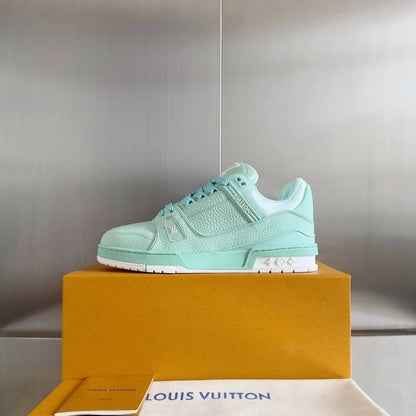 Tênis Casual Malha Mint Green com Detalhes Brancos