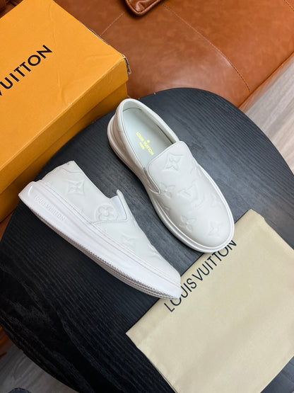 Tênis Slip-On Couro Branco