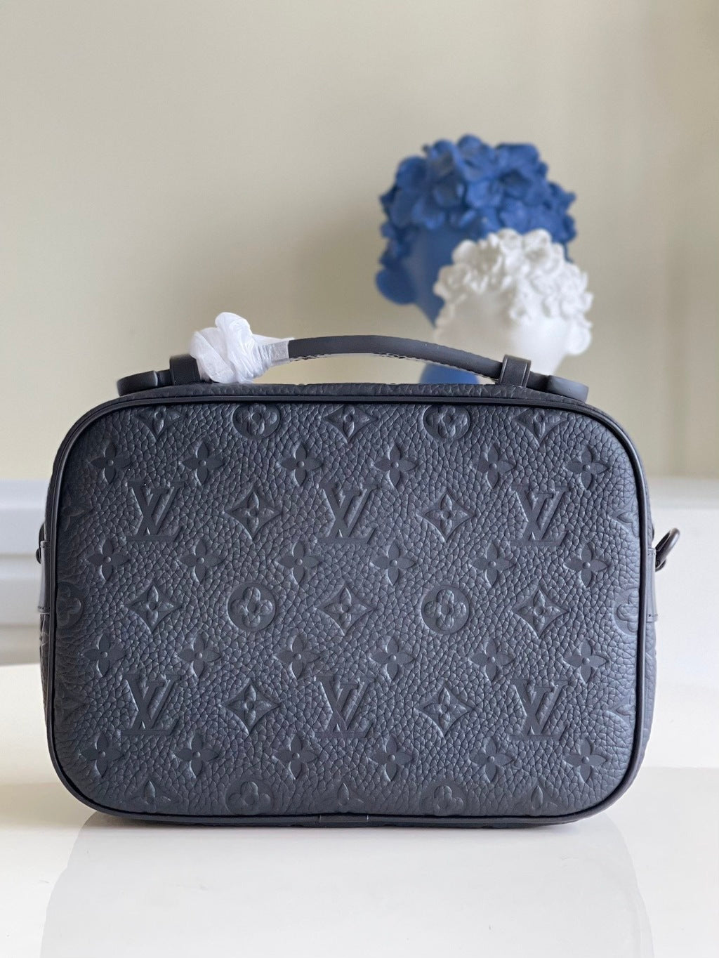 Bolsa Couro Preto Padrão Monograma Geométrico