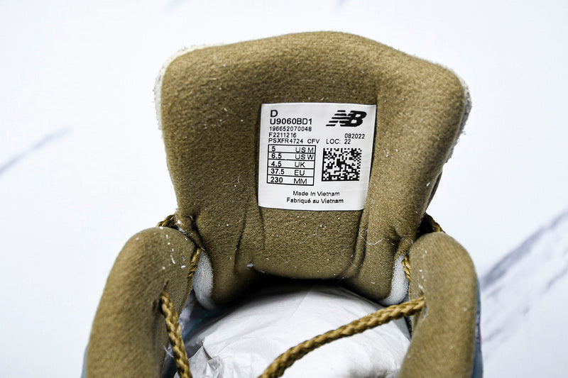Tênis Runner Malha Cinza Detalhe Marrom Vintage