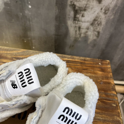 Tênis Casual Colaboração Textil Branco e Cinza