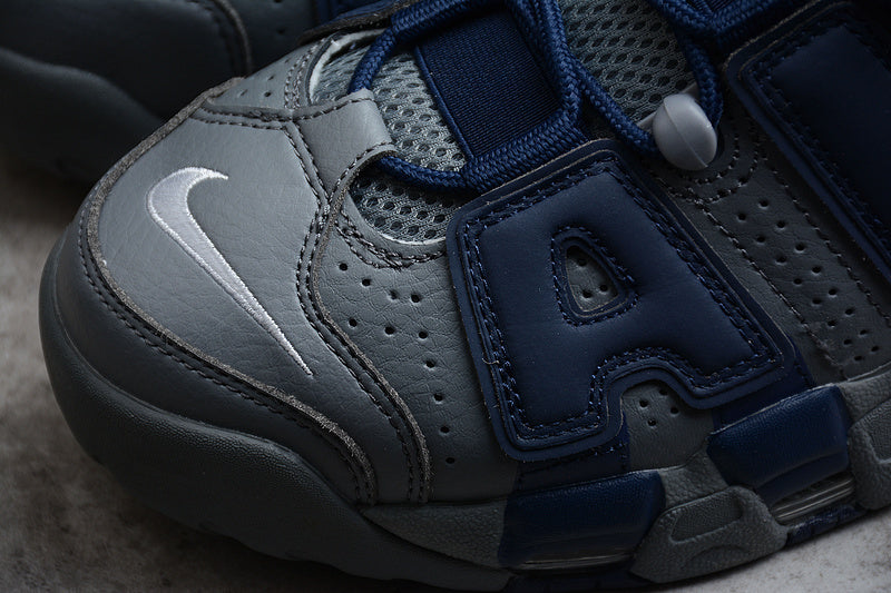 Tênis Cano Alto Cinza Detalhes Azul Marinho