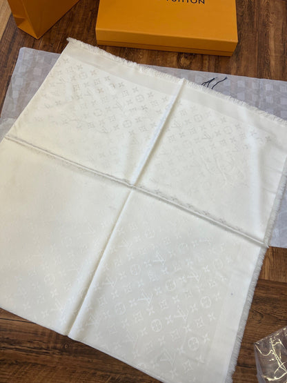 Echarpe Xale Tecido Branco Padrão Monograma Geométrico