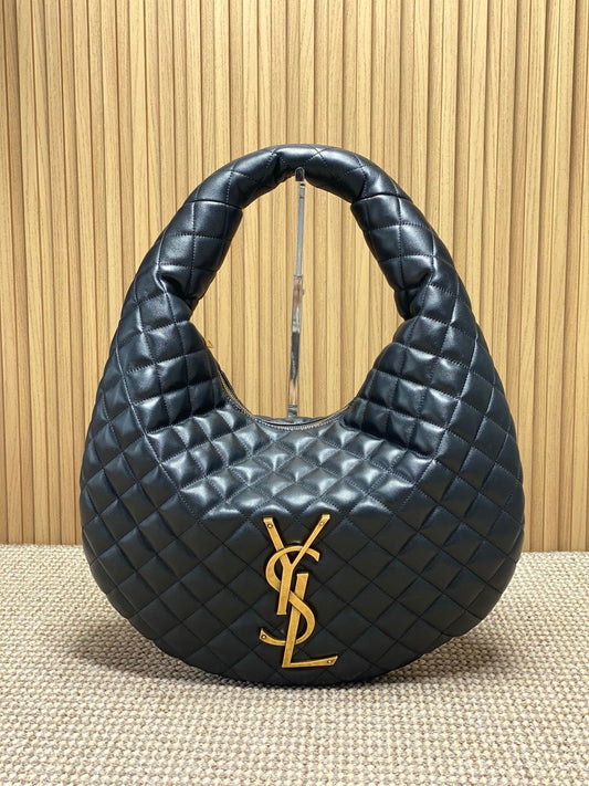 Bolsa Hobo Couro Preto Estruturada