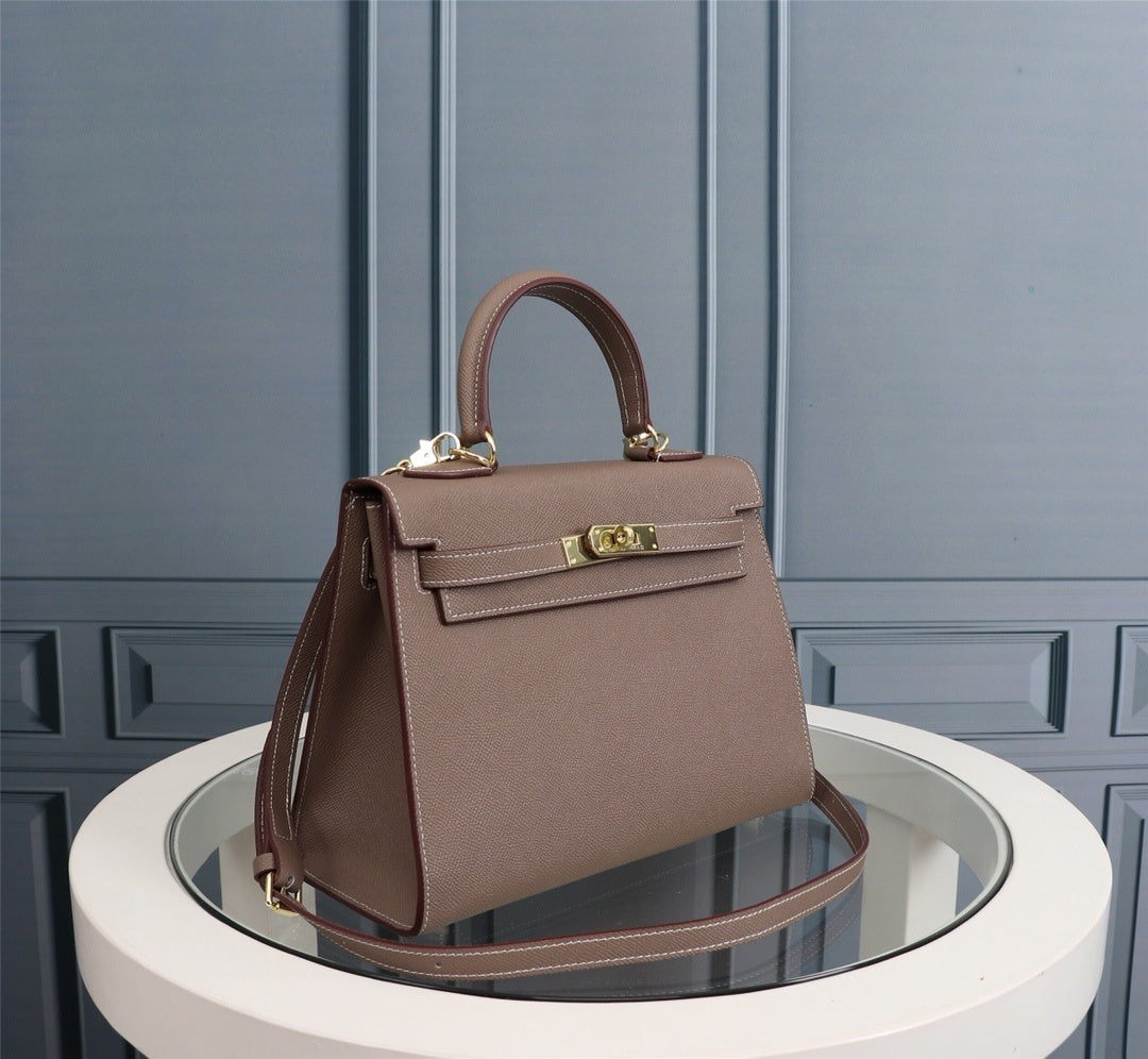Bolsa Satchel Couro Estruturada com Alça Superior