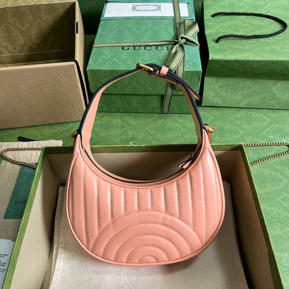 Bolsa Mini Couro Acolchoado Letras Entrelaçadas
