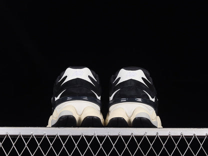 Tênis Runner Malha Preto Detalhe Branco