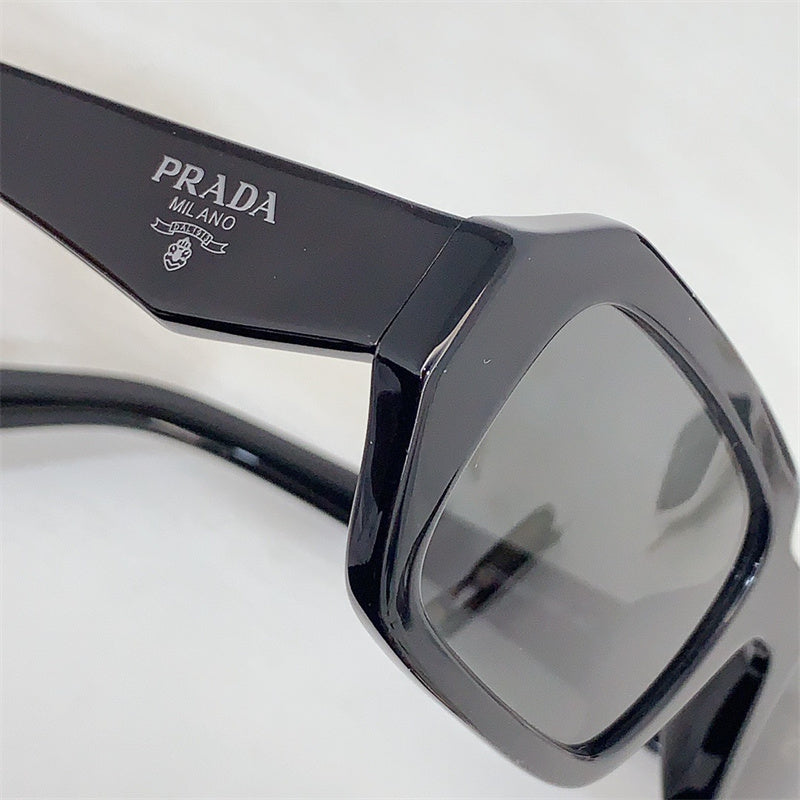 Óculos de Sol Armação Tortoiseshell Lentes Escuras