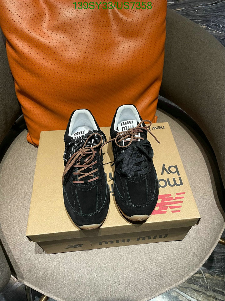 Tênis Runner Malha Preto Detalhes Contrastantes