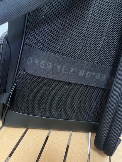 Mochila Poliéster Cinza Compartimentos Funcionais